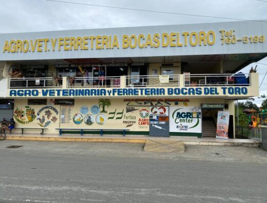 Agroveterinaria y Ferreteria Bocas del Toro